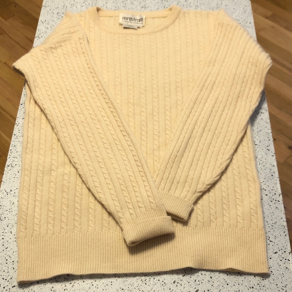 Vintage Nordstrom Cashmere sweater small cream mini cable kit